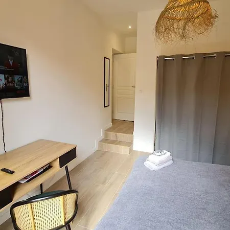 Jean Jaures - Vieux Superbe T2 Ensoleille Avec Grand Balcon Apartment