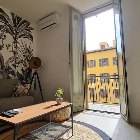 Jean Jaures - Vieux Superbe T2 Ensoleille Avec Grand Balcon Apartment *